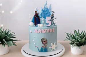 Торт холодное сердце.